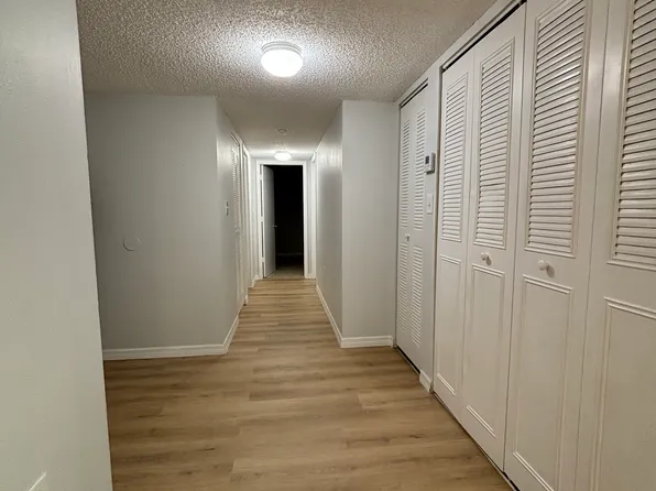 2690 Coral Landings Blvd APT 321, Palm Harbor, FL 34684