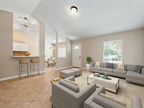 5th image of 13921 Countryplace Dr