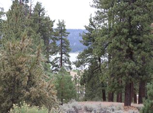 39671 Flicker Rd, Fawnskin, CA 92333