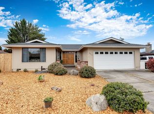 2416 Amaryllis St, Medford, OR