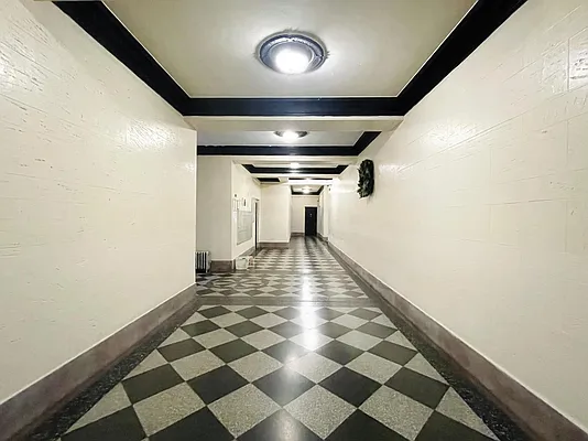 Rented by Vertical Real Estate LLC | media 15