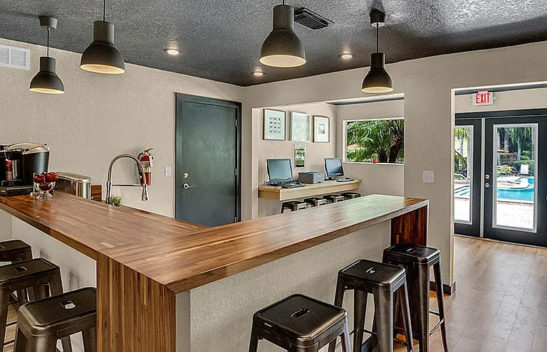 Courtney Cove Apartment Homes — Photo 16