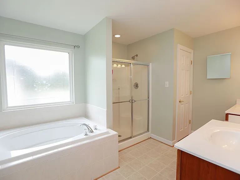 2200 Elijah St — Photo 36