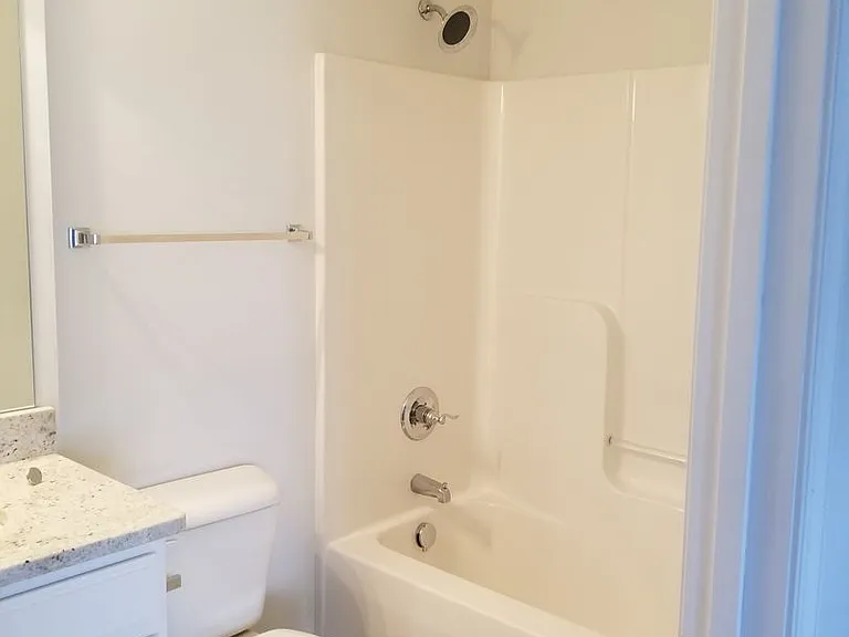 108 Squire Cir — Photo 6