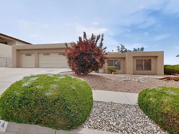 4th image of 1224 Sierra Larga Dr NE