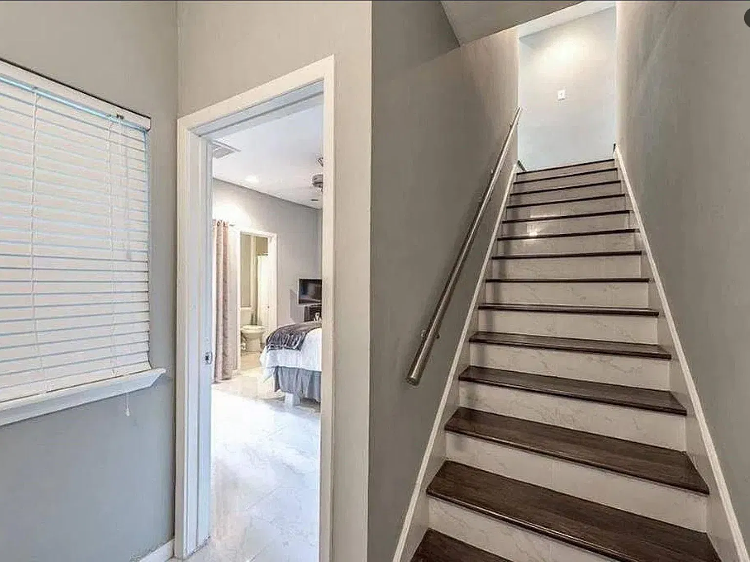 2 bed, 2.5 bath, 1756 sqft, $2,500 — Photo 4