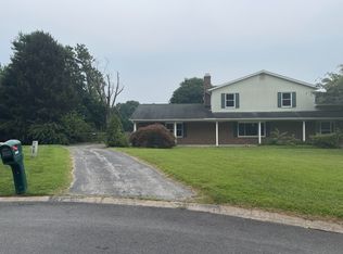 3405 Pine Cir N, Westminster, MD 21157