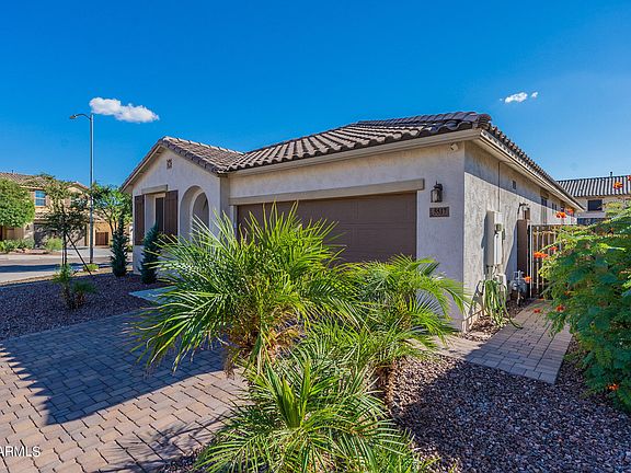 2nd image of 5517 W DESERT HOLLOW Drive