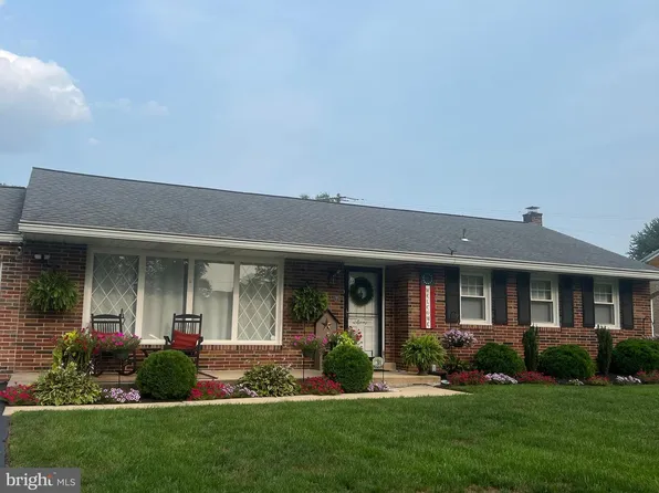 251 Maple Springs Dr, Birdsboro, PA 19508
