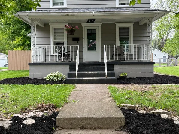 313 E Auburn Ave, Bellefontaine, OH 43311