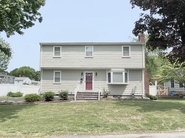 14 Walnut Knls, Canton, MA 02021
