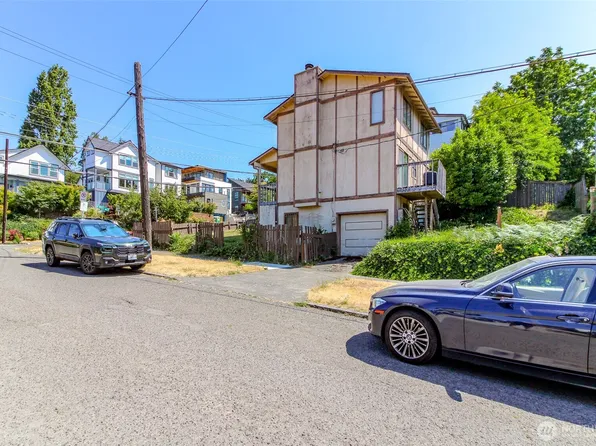 1601 E Alder Street, Seattle, WA 98122