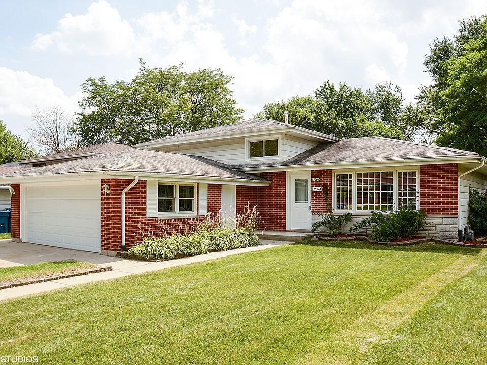1st image of 15714 Dante Dr
