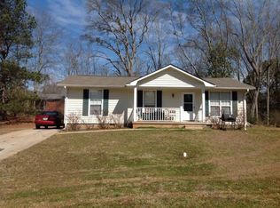 12 Traylor St, Newnan, GA 30263