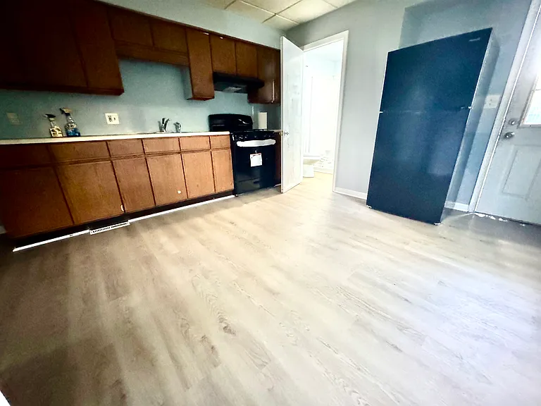 233 Reese St #233 — Photo 7
