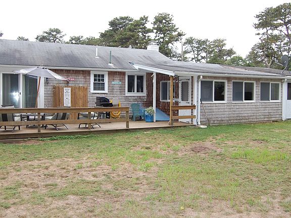 5th image of 42 Browning Ave
