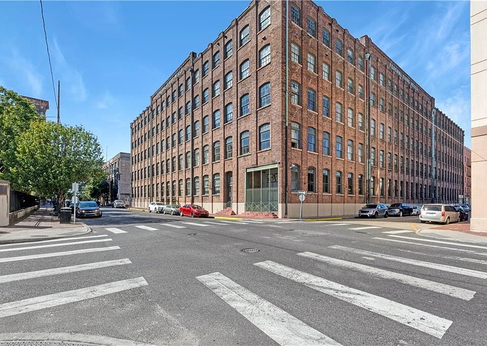 1st image of 1107 S Peters St APT 507