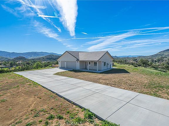 2nd image of 10540 Darling Rd