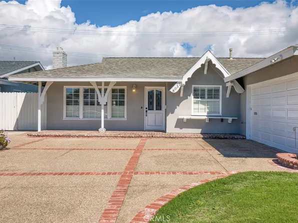 8051 Taylor Dr, Huntington Beach, CA 92646