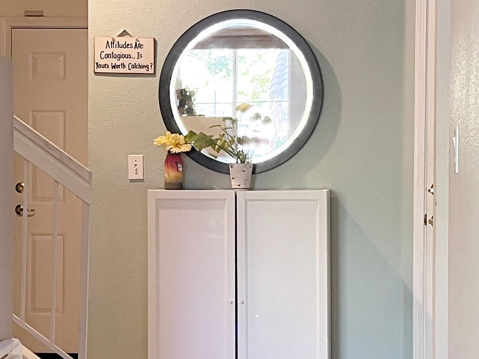 1st image of 3909 Jasmine Cir