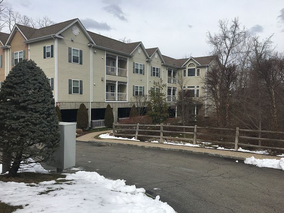 Entrance Drive