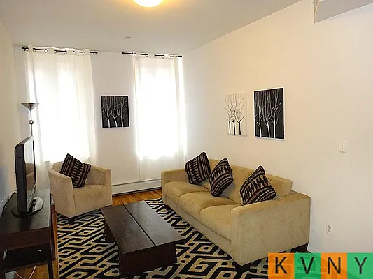 Rented by KVNY Soho | media 21