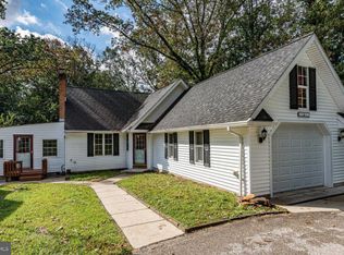 1587 Colony Rd, Pasadena, MD 21122