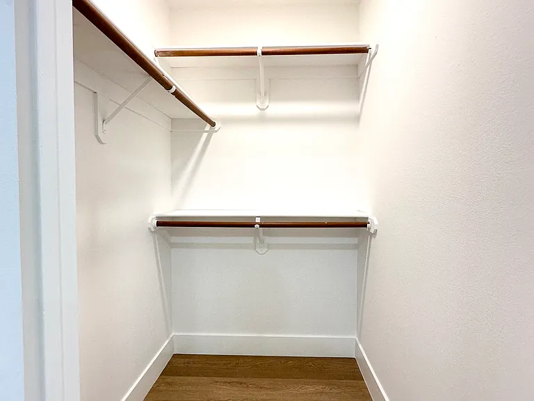 839 N Hayworth Ave #104 — Photo 13