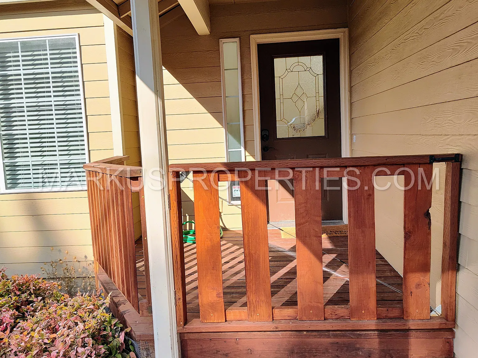 3 bed, 2.5 bath, 1708 sqft, $2,995 — Photo 3