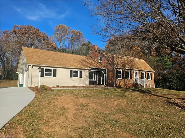 3721 Herchel Ln, Winston Salem, NC 27106