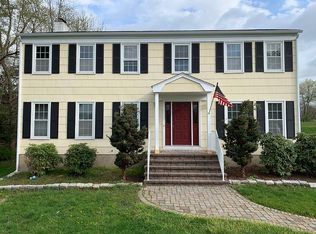 257 Barrington Dr, Bridgewater, NJ 08807