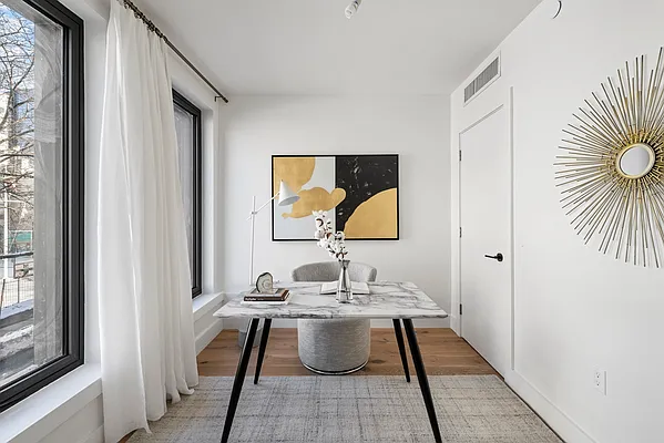 Sold by Nest Seekers International | media 23