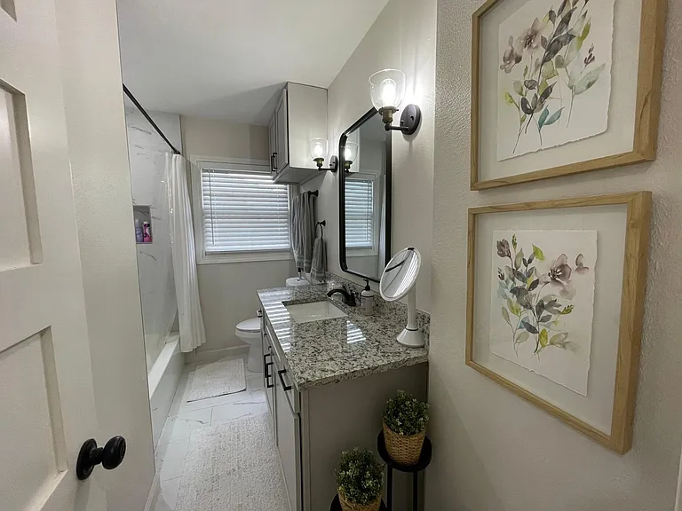 3324 Darvany Dr — Photo 9