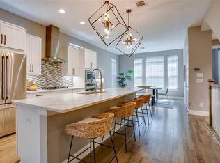 2785 Yellow Jasmine Ln, Dallas, TX 75212