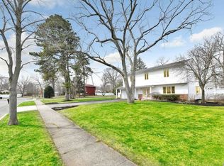 280 Bow Dr, Hauppauge, NY 11788