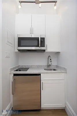 Rented by Barkoff Residential  | media 55