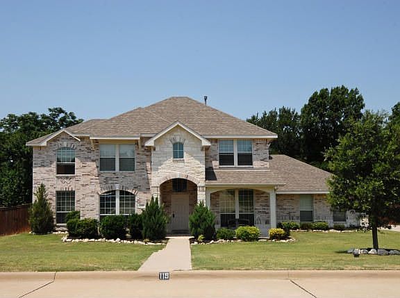 3rd image of 119 Wooded Creek Dr