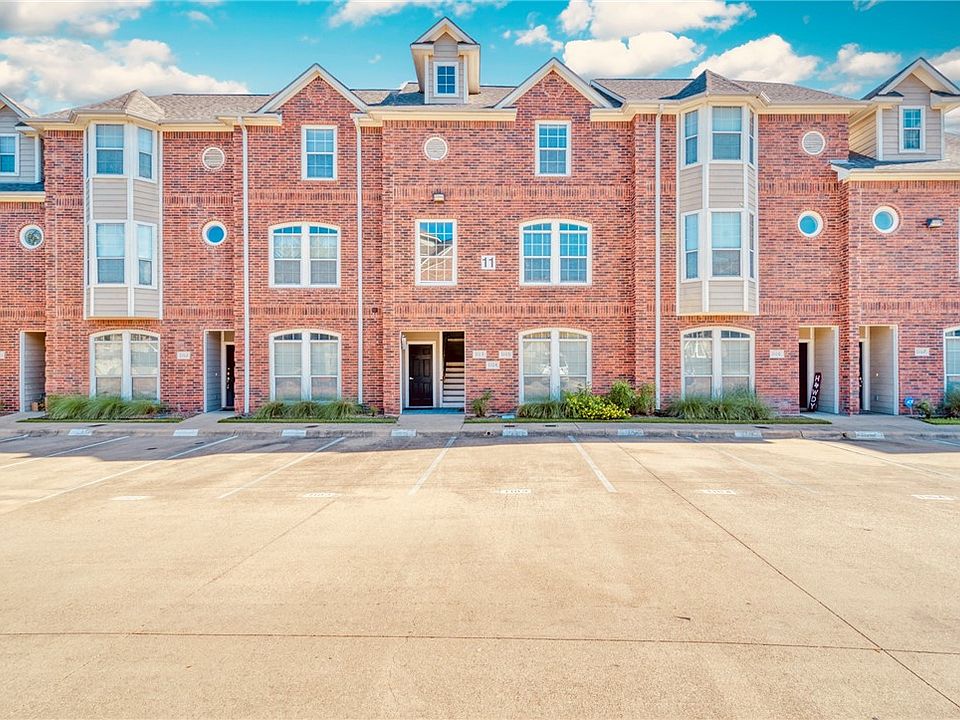 1st image of 305 Holleman Dr E APT 1105