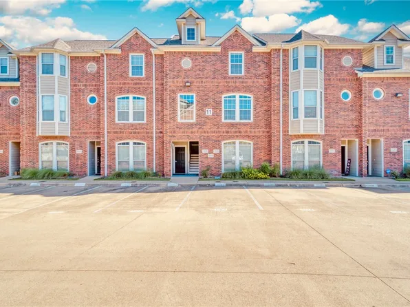 305 Holleman Dr E APT 1105, College Station, TX 77840