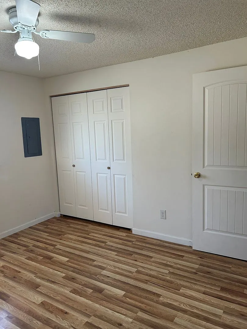 El Dorado Apartments — Photo 3