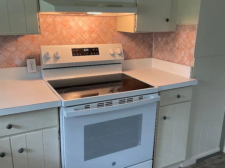 5010 S Lake Dr — Photo 15