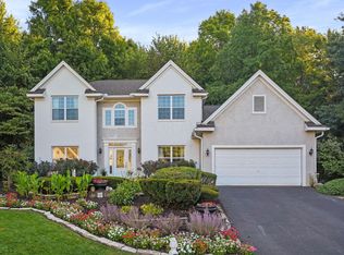 806 Cherry Wood Pl, Columbus, OH 43230