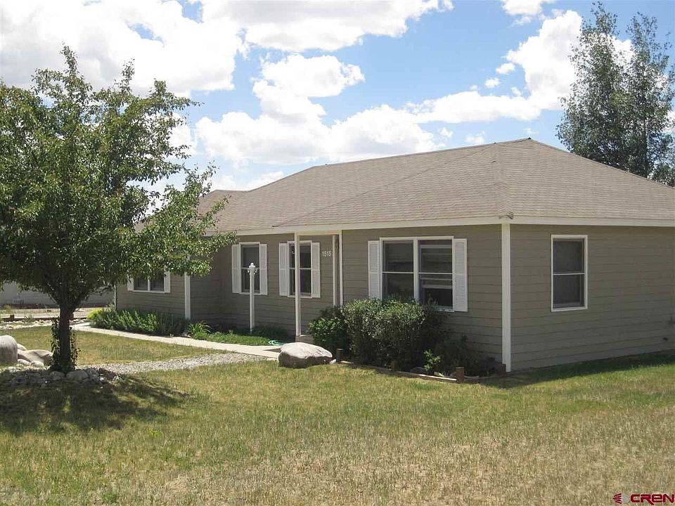 2nd image of 1515 N Mountain View Dr