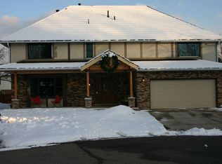 4832 W Maplewood Ave, Littleton, CO 80123