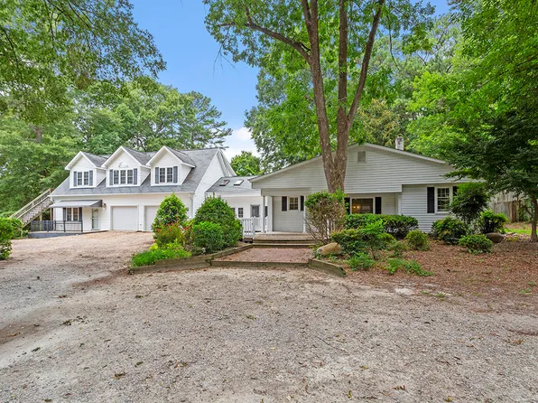 1 Lake Dr, Garner, NC 27529