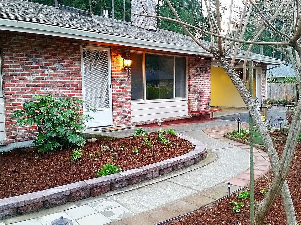 1st image of 7115 Timberlake Dr SE