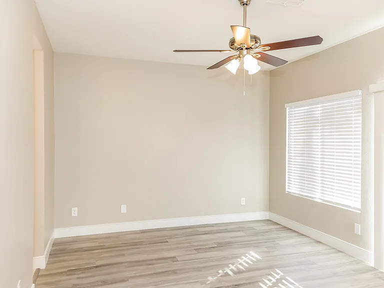 405 Rocky Rd — Photo 9
