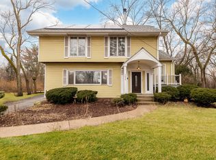 17956 Sacramento Ave, Homewood, IL 60430