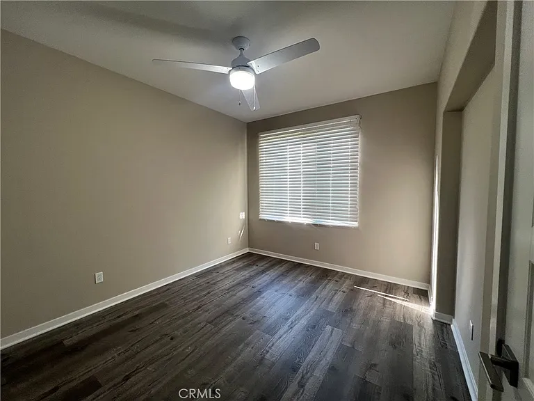 177 Magnet — Photo 28