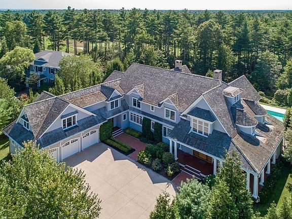4th image of 19 High Ridge Dr